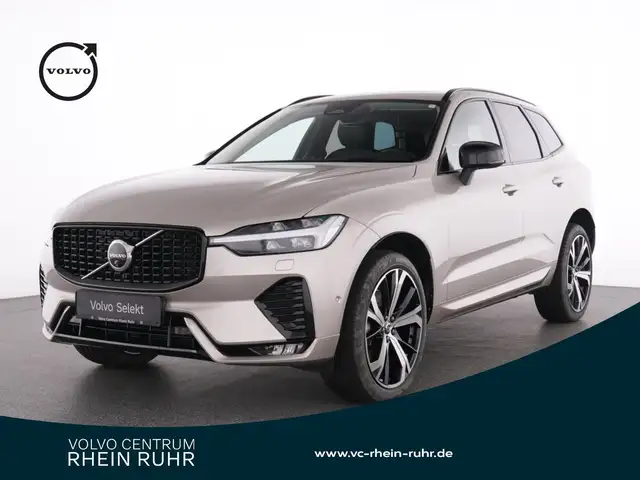 Volvo XC60 B5 AWD Ultra Dark+360°+MASSAGE+BO&WI+AHK