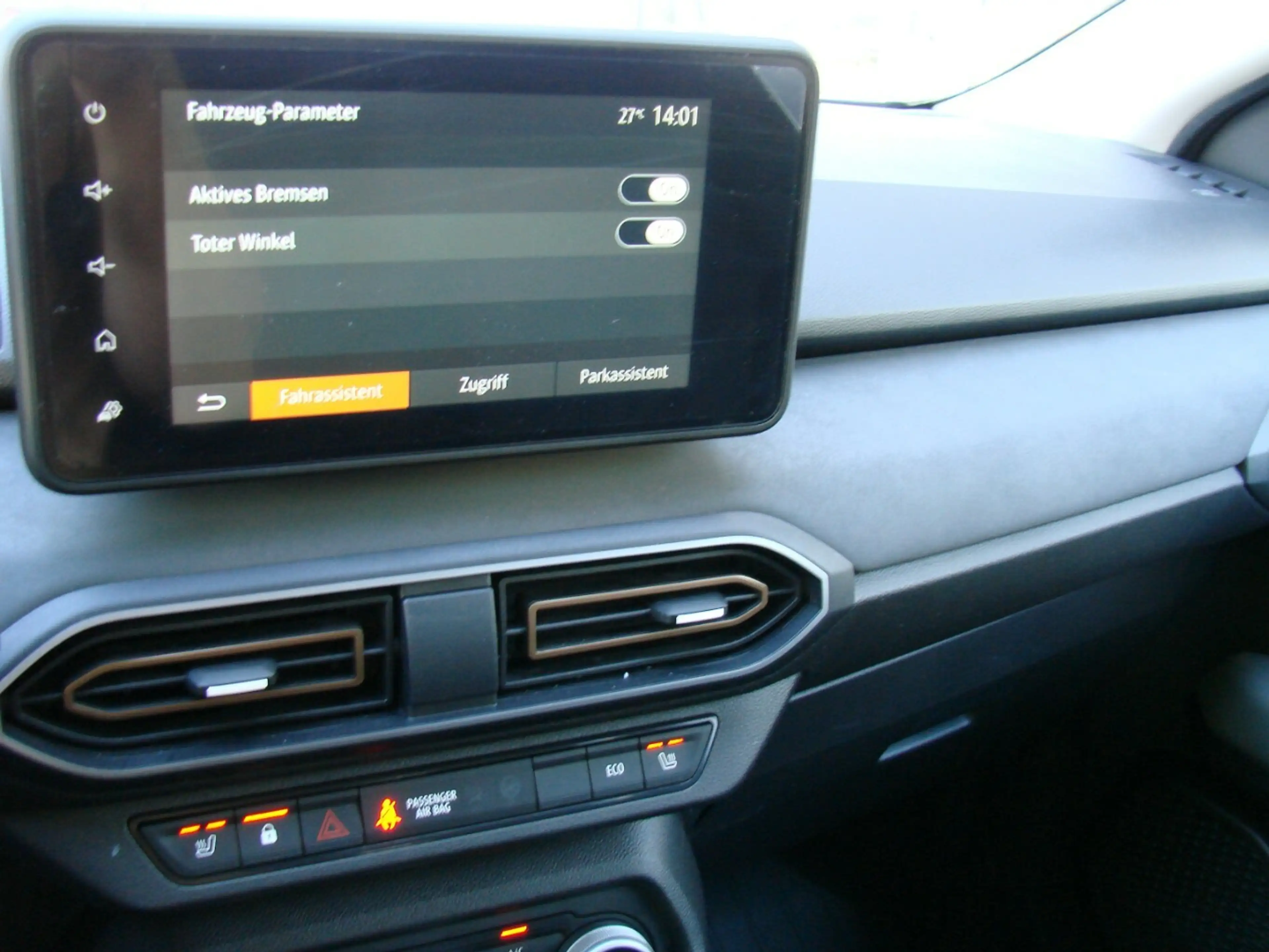 Dacia Jogger 1.6 SCE Hybrid Extreme LED AHK Tempomat Totwinkel — photo 13