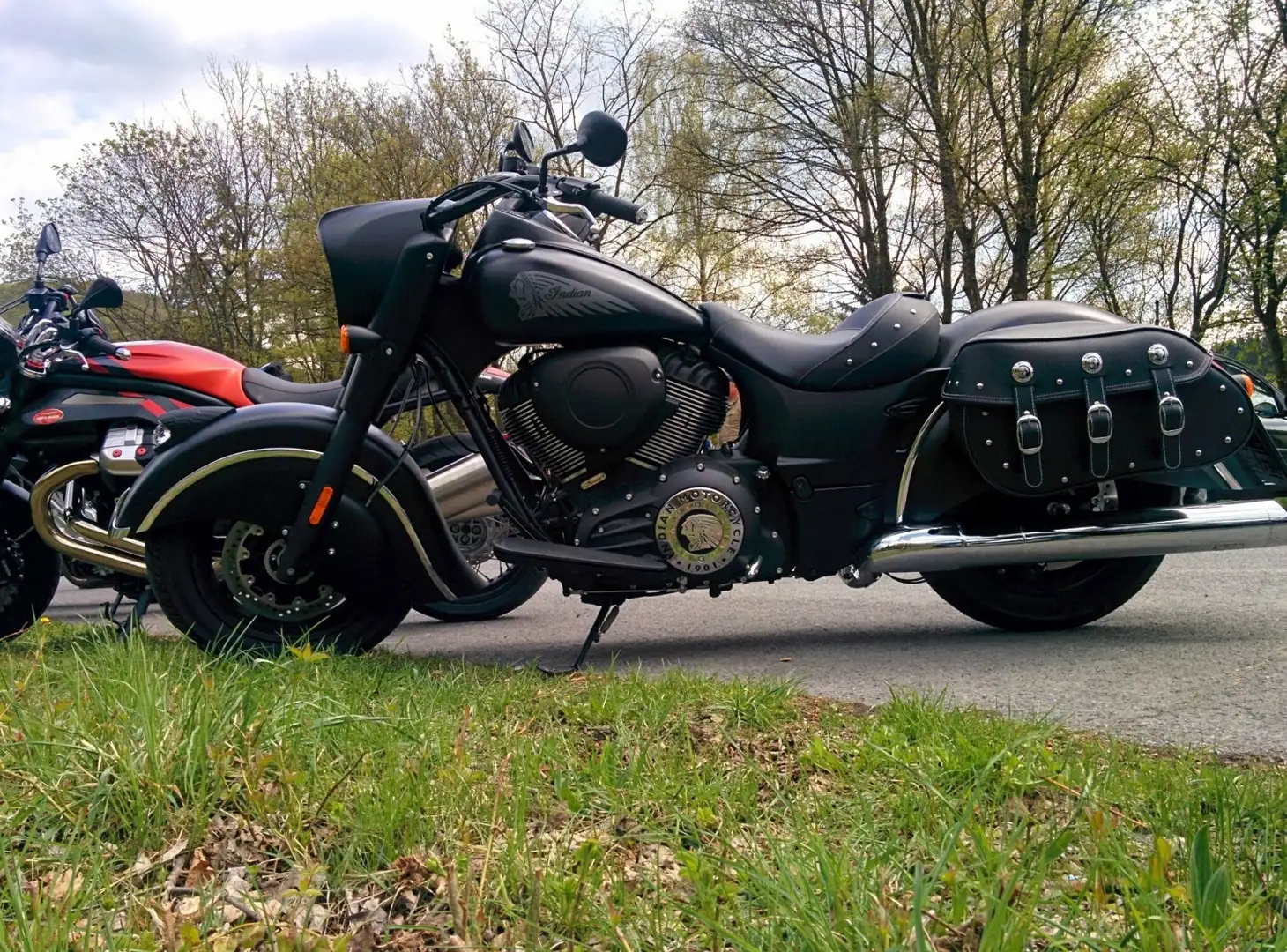Indian Chief Dark Horse Noir - 2