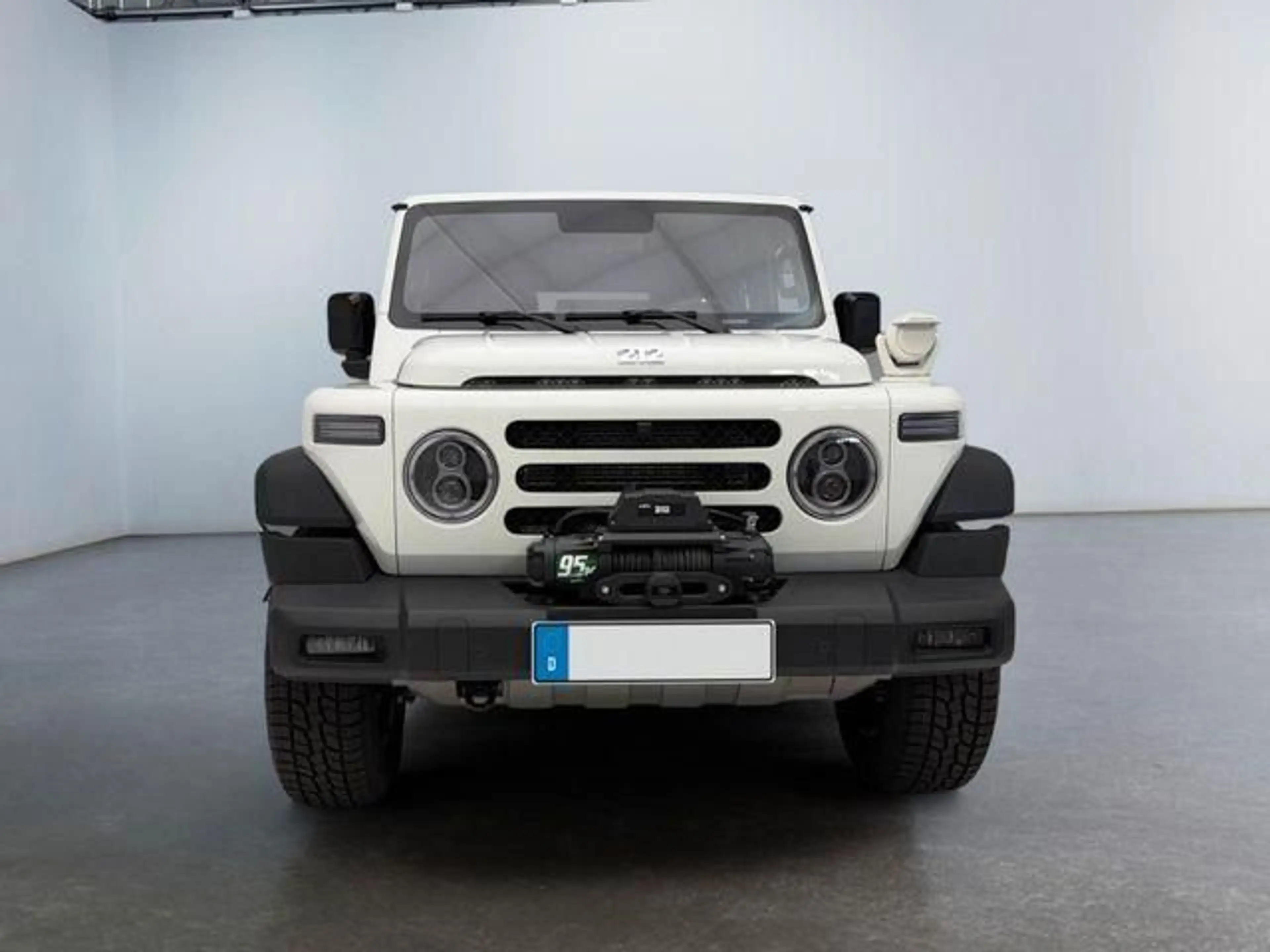 BAW 212 2.0L TCI 4WD 8 AT  Automatik  212 2.0L TCI 4