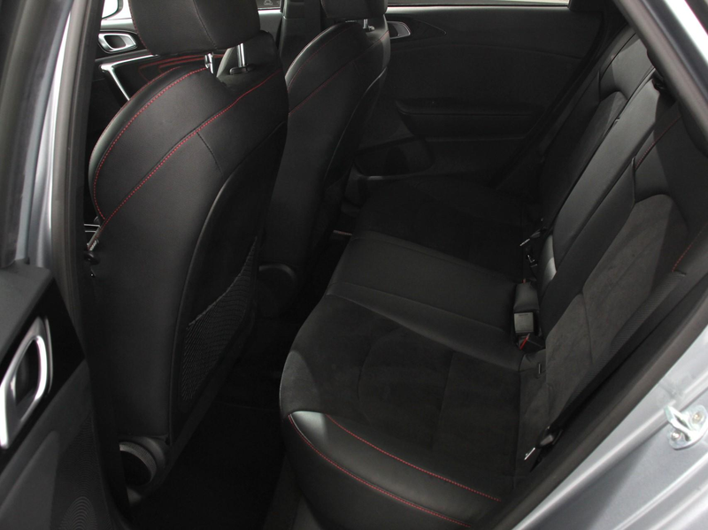 Kia ProCeed / pro_cee'd 1.6 T-GDi 204pk! Automaat GT Navigatie Apple CarPl — photo 11