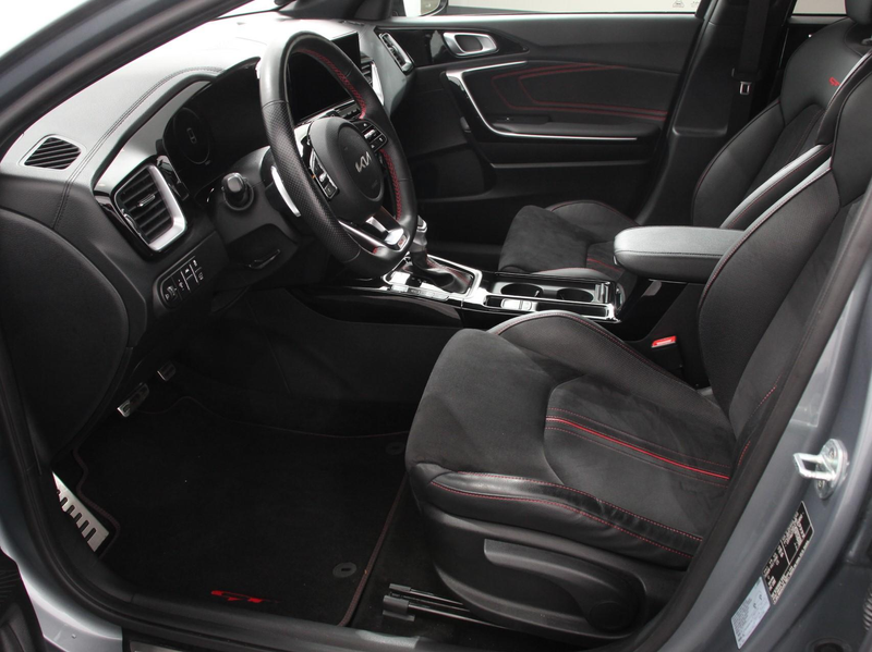 Kia ProCeed / pro_cee'd 1.6 T-GDi 204pk! Automaat GT Navigatie Apple CarPl — photo 9