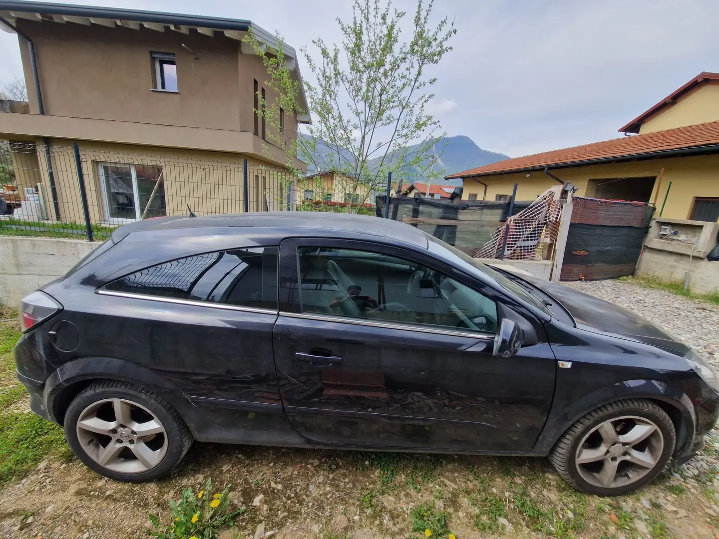 Opel Astra Astra III 2006 GTC GTC 1.7 cdti Cosmo 6m Nero - 1