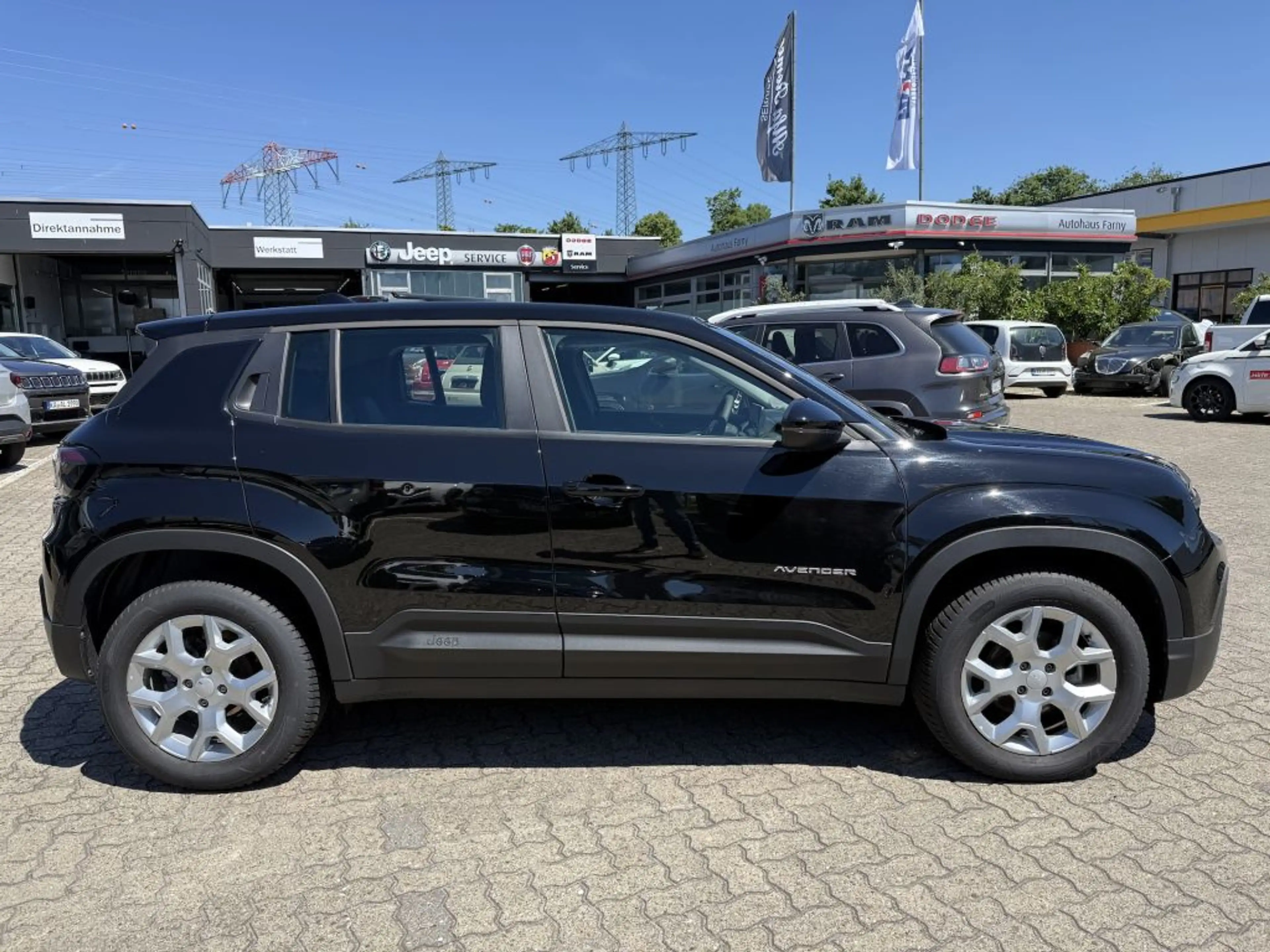 Jeep Avenger 1.2 GSE T3 Turbo-Benzin GDI Altitude — photo 4