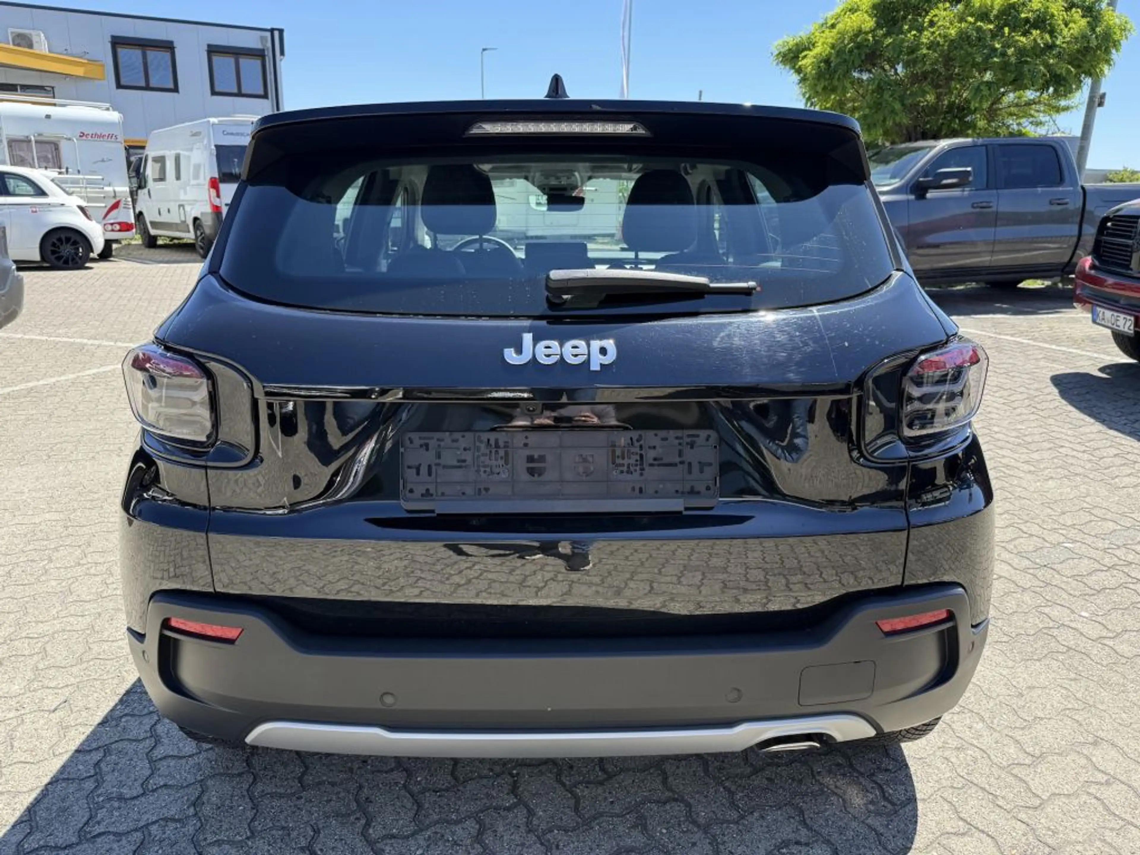 Jeep Avenger 1.2 GSE T3 Turbo-Benzin GDI Altitude — photo 6