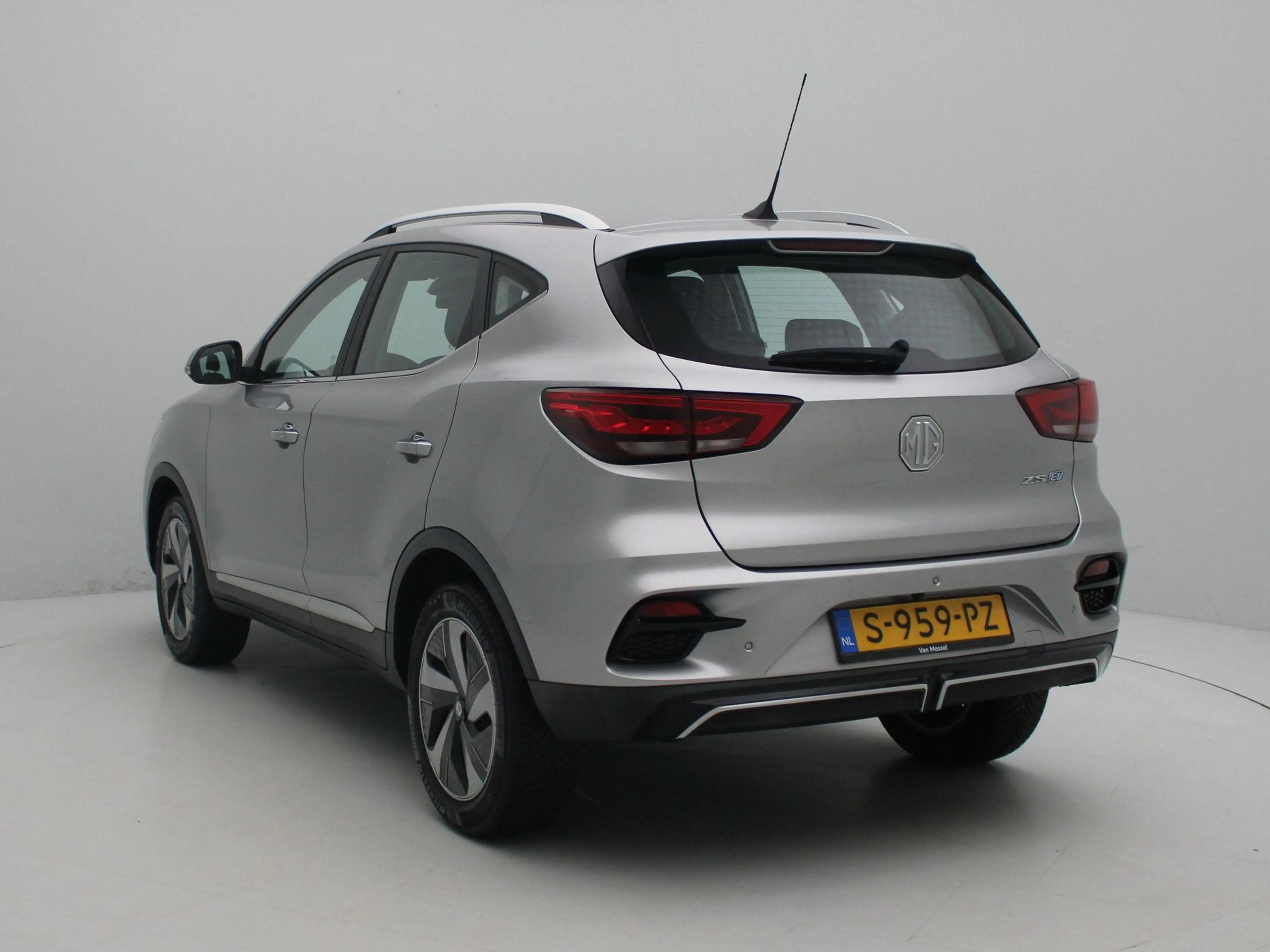 MG ZS EV Long Range Comfort 70 kWh | Apple Carplay/Andro — photo 2