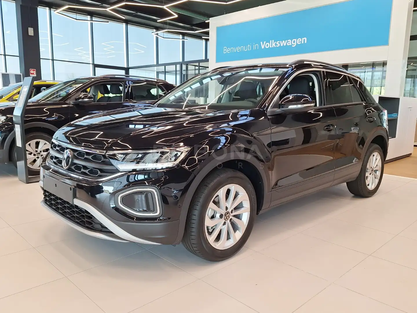 Volkswagen T-Roc 1.0 tsi edition plus 115cv Nero - 1