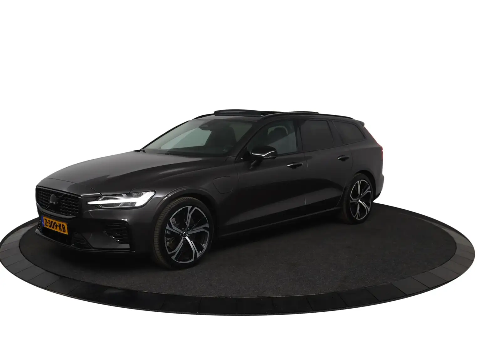Volvo V60 T6 AWD Plus Dark | Panoramisch schuif/kanteldak | Gris - 1