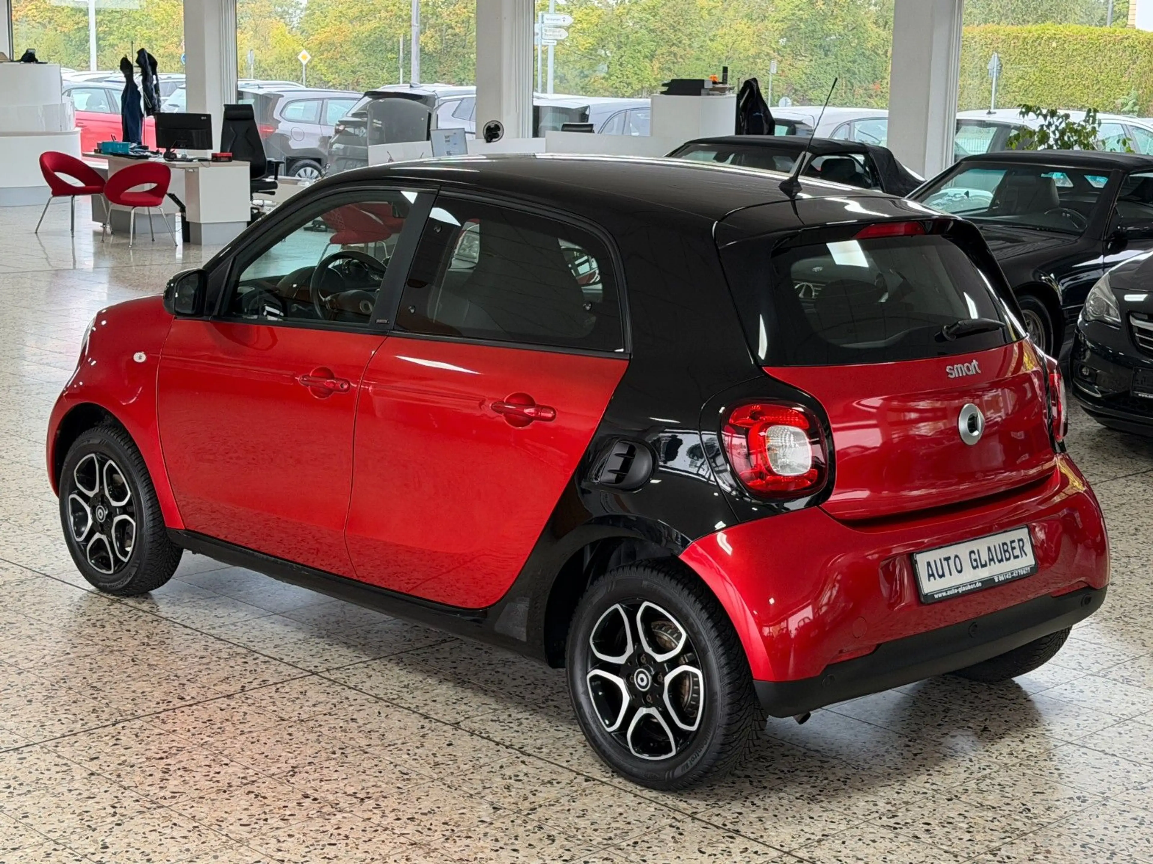 smart forFour Passion/Klimaautomatik/PDC/2.Hand — photo 2