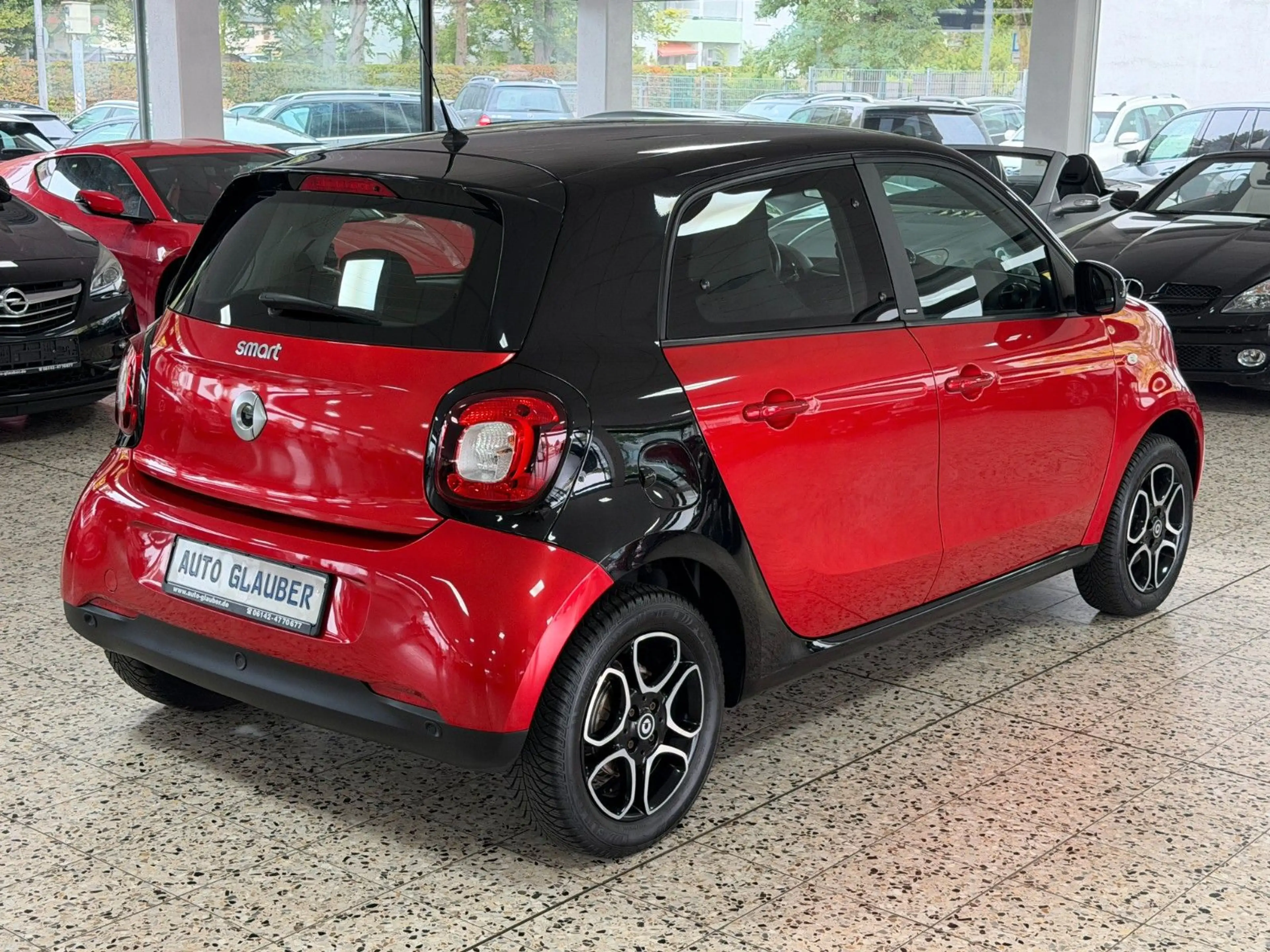 smart forFour Passion/Klimaautomatik/PDC/2.Hand — photo 4