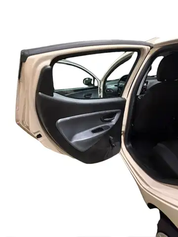 Lancia Ypsilon view 23