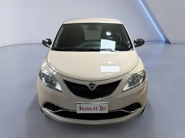 Lancia Ypsilon main image