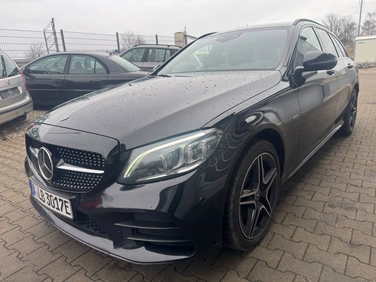 Mercedes-Benz C 300 C300de  AMG  LED  Leder Digital Schwarz - 1
