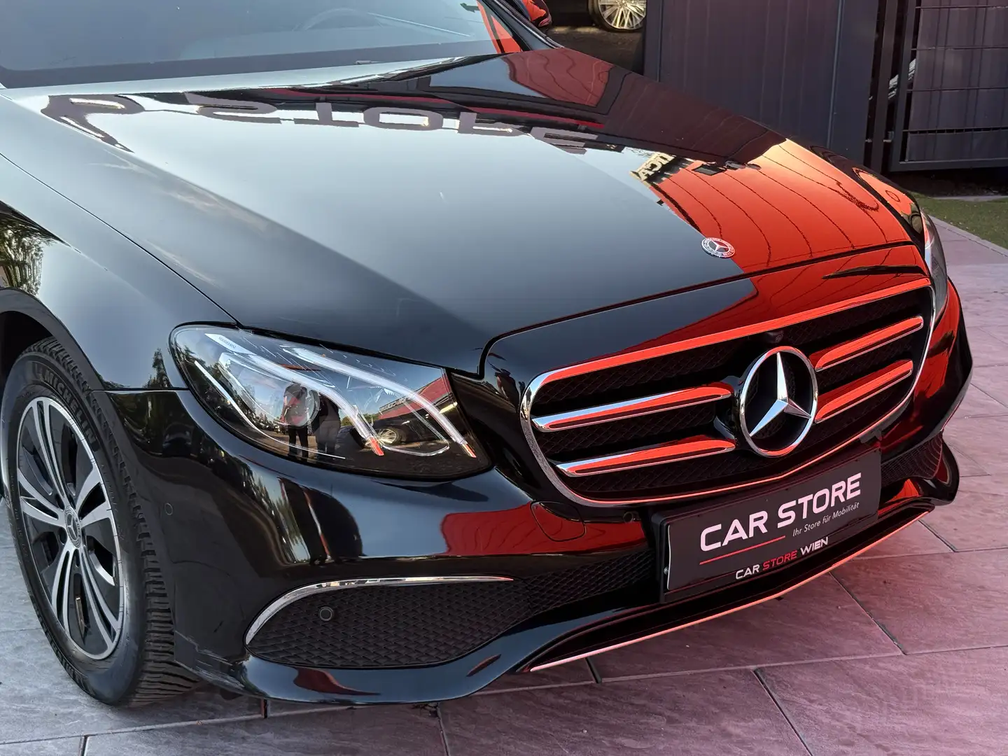 Mercedes-Benz E 220 d|Avantgarde|Pano|360|Widescreen|Leder|LED|Spurass Schwarz - 2