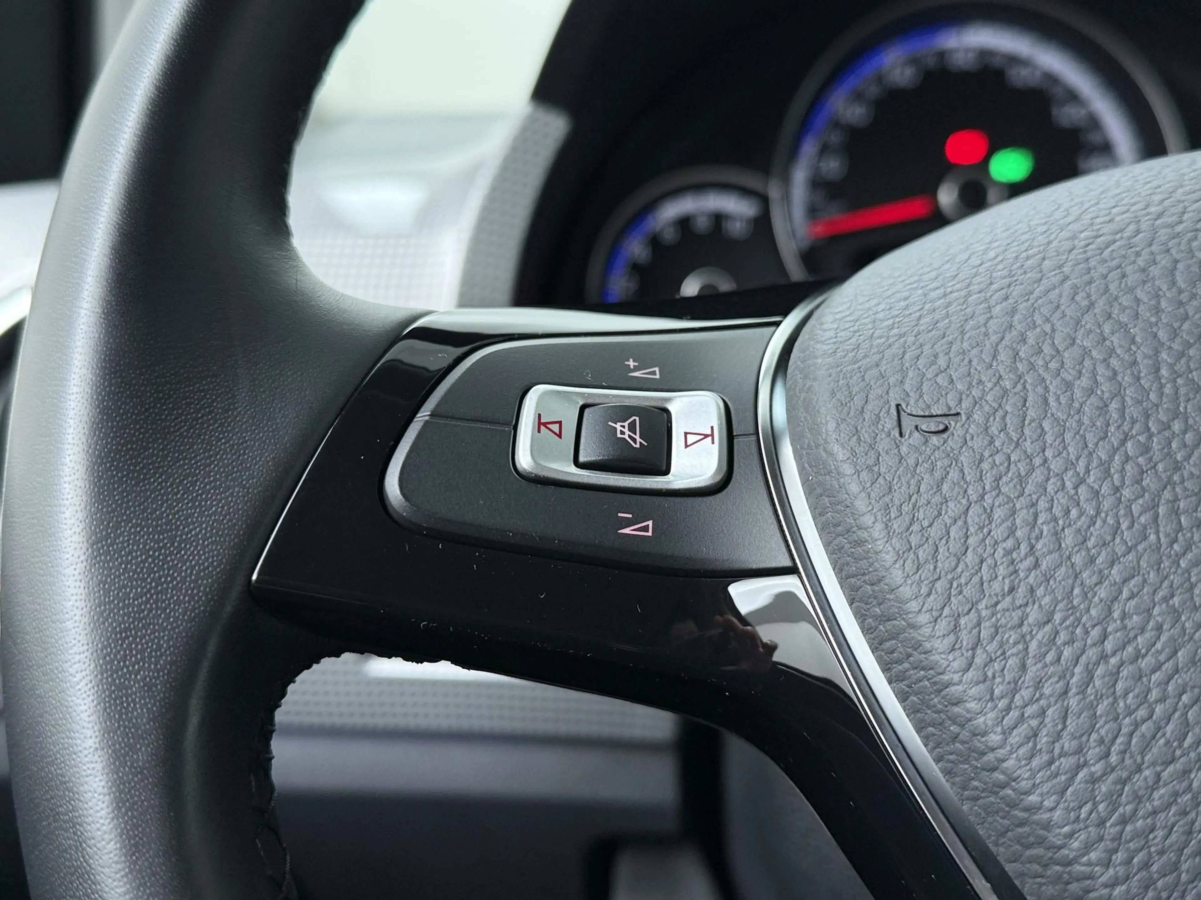 Volkswagen e-up! Edition | 83 PK | SoH % | Achteruitrijcamera | Cli — photo 7