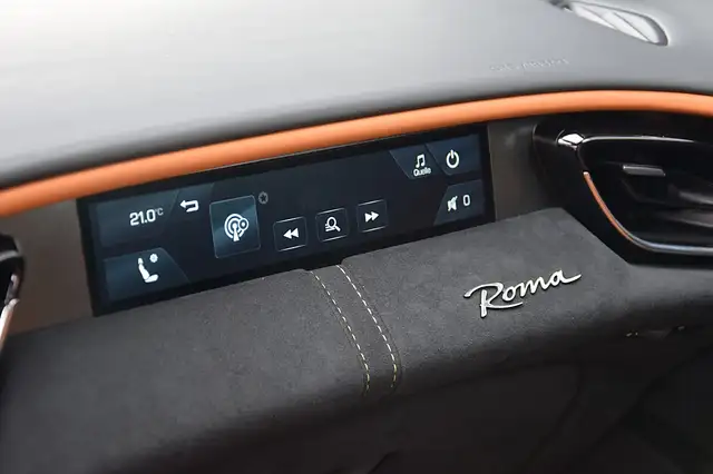 Ferrari Roma *ADAS*Carbon LED*Kamera* Ansicht 11