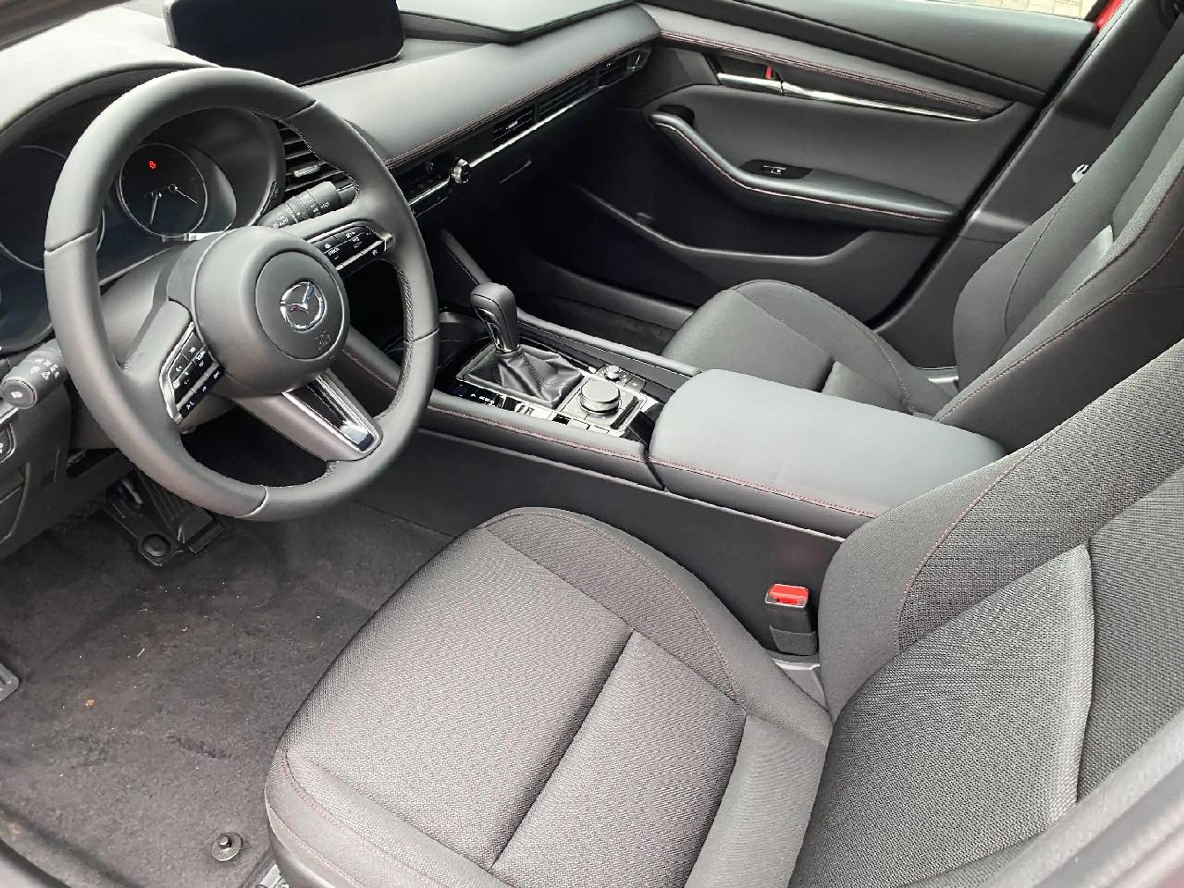 Mazda 3 2.5L e-SKYACTIV G 140ps 6AT FWD Homura — photo 8