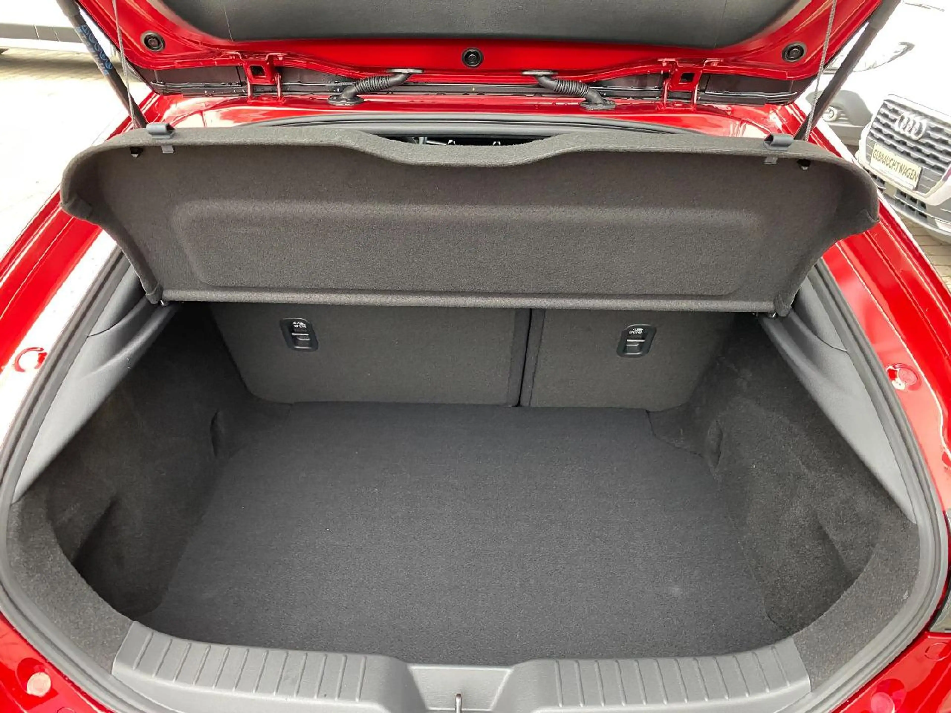 Mazda 3 2.5L e-SKYACTIV G 140ps 6AT FWD Homura — photo 11