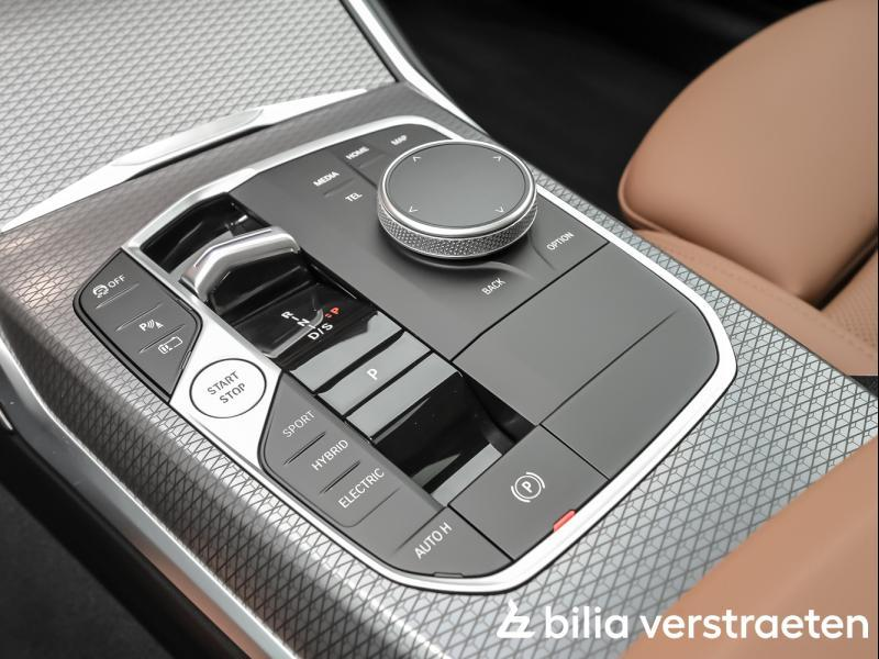 BMW 330 Berline MPRO - PANO - TREKHAAK - H&K — photo 11