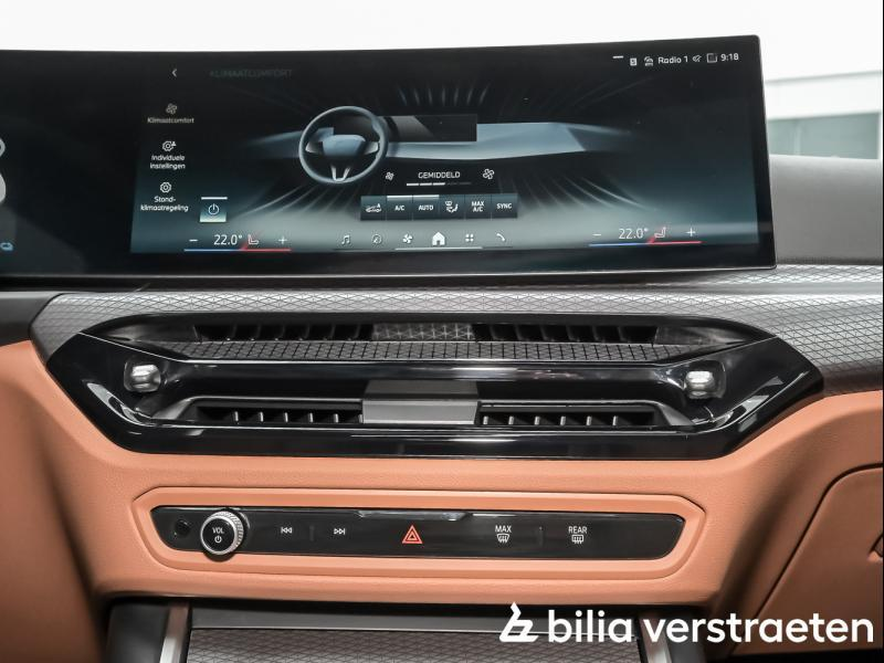 BMW 330 Berline MPRO - PANO - TREKHAAK - H&K — photo 12