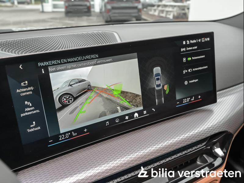 BMW 330 Berline MPRO - PANO - TREKHAAK - H&K — photo 15