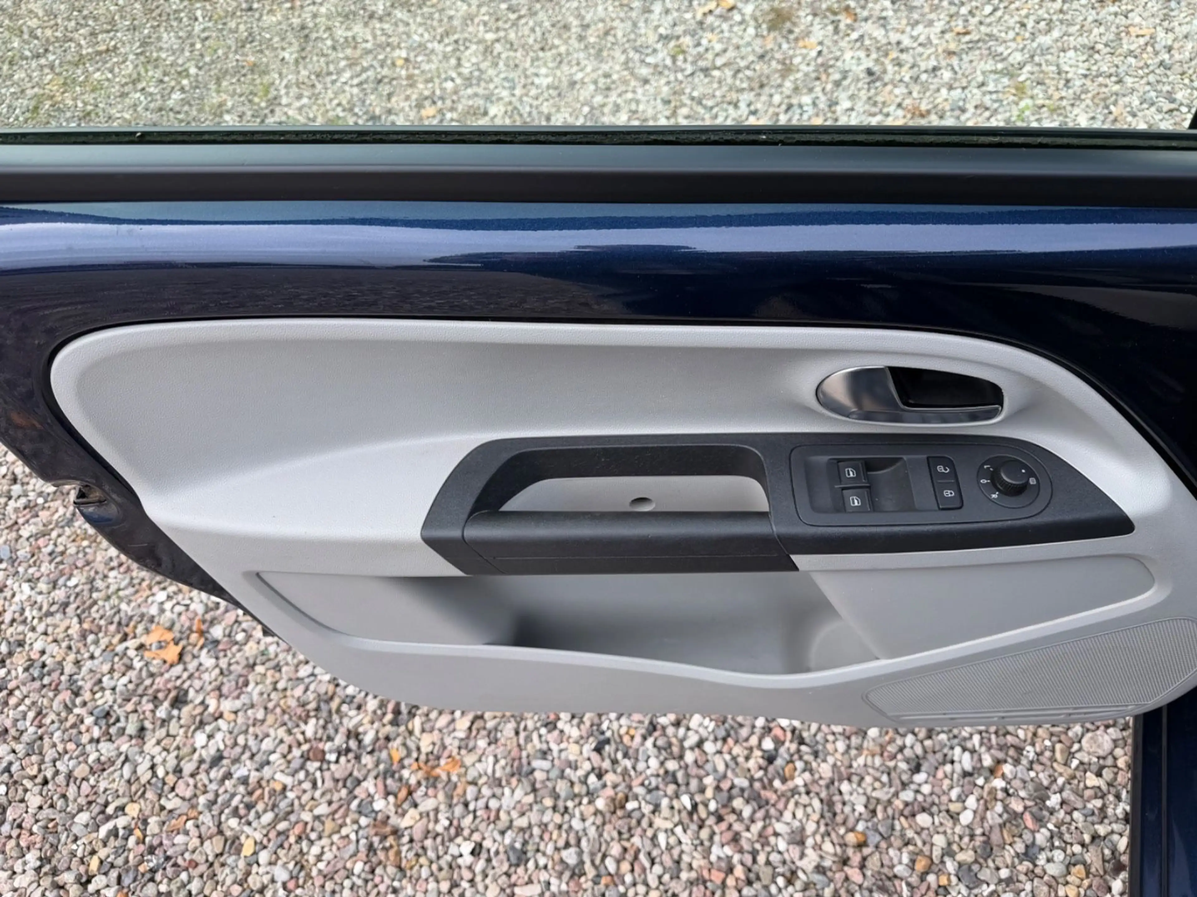 SEAT Mii 1.0 44kW Ecomotive SUN — photo 8