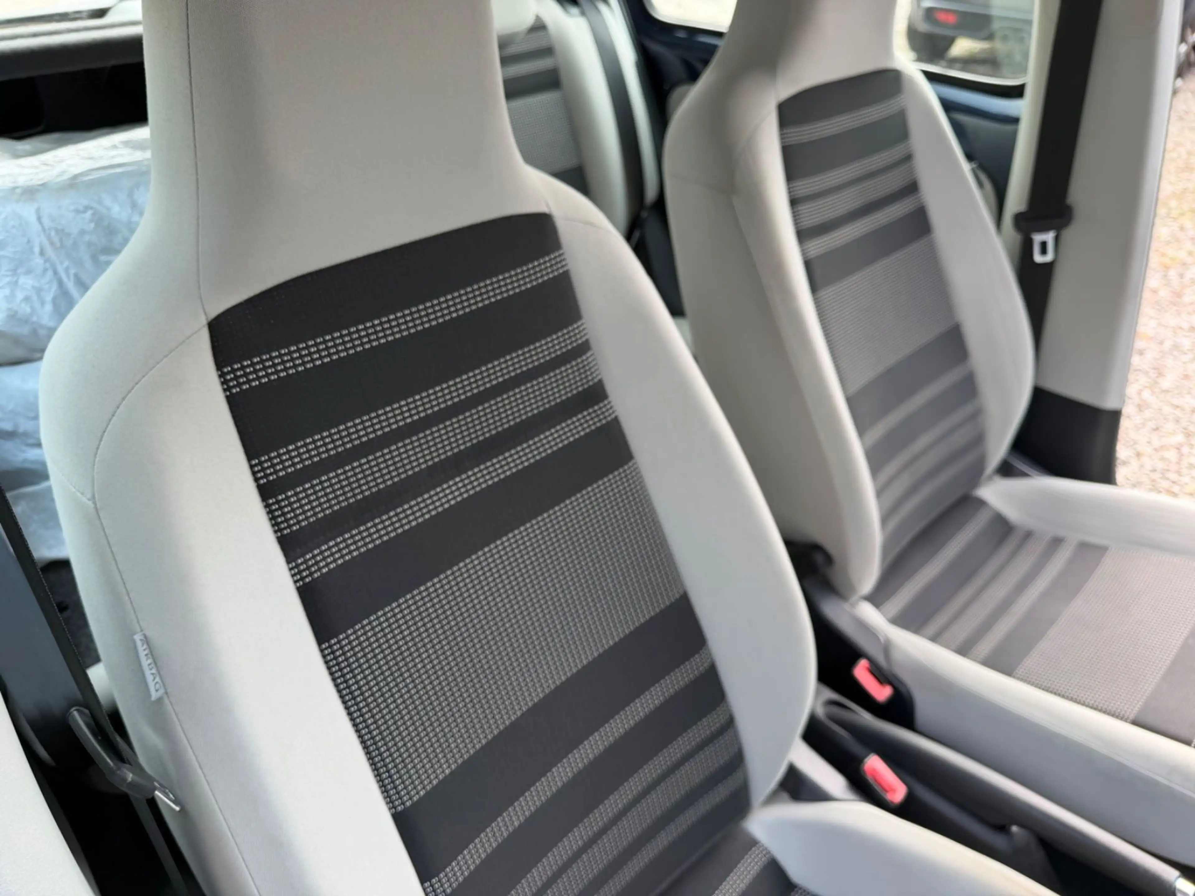 SEAT Mii 1.0 44kW Ecomotive SUN — photo 13
