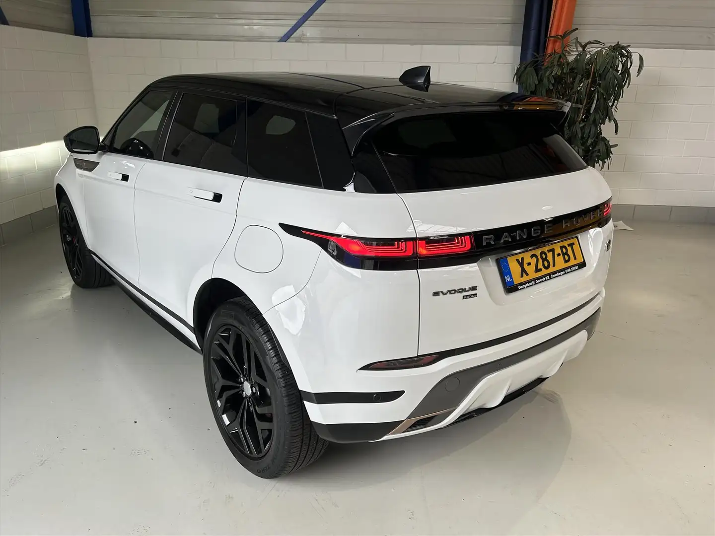 Land Rover Range Rover Evoque P300e 309pk PHEV AWD AUT. Pano Meridian Blanc - 2