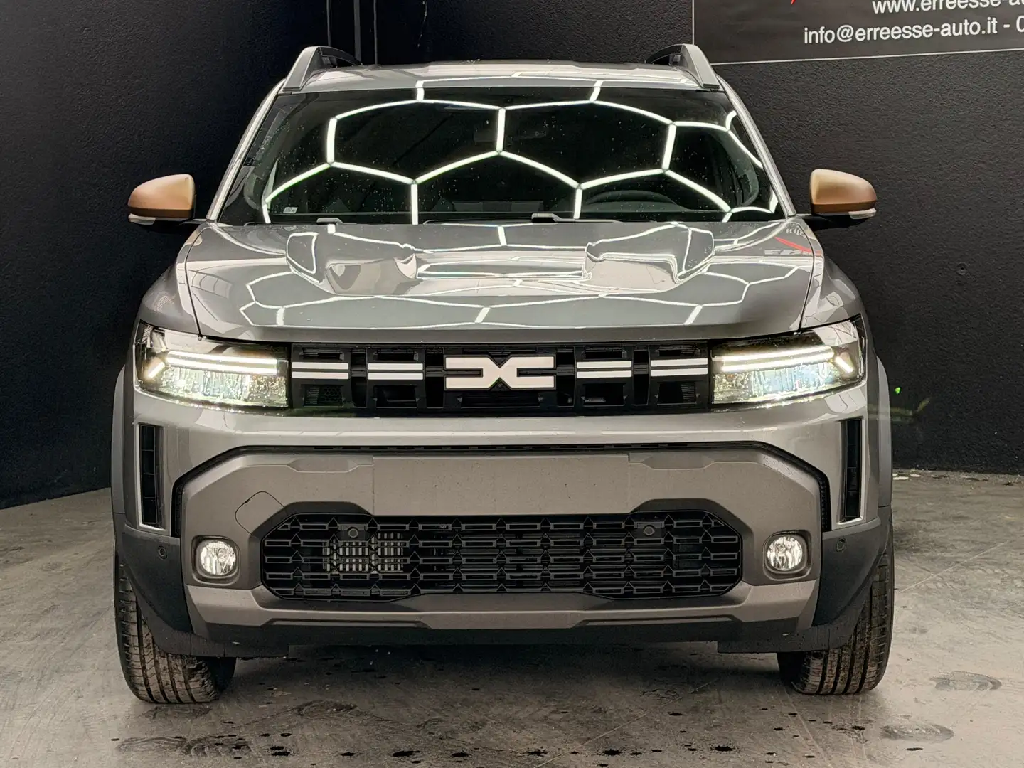 Dacia Duster Duster 1.0 Eco-G Extreme 100cv PREZZO REALE Grigio - 2