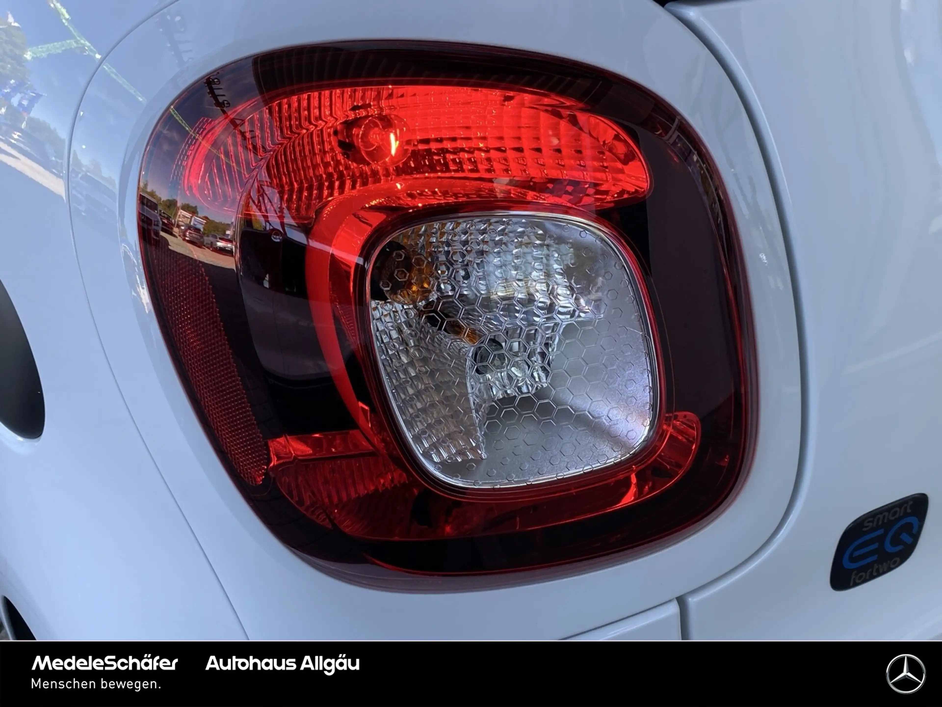 smart forTwo EQ fortwo coupe 22kW Lader Sitzheizung PTS Hinten — photo 11