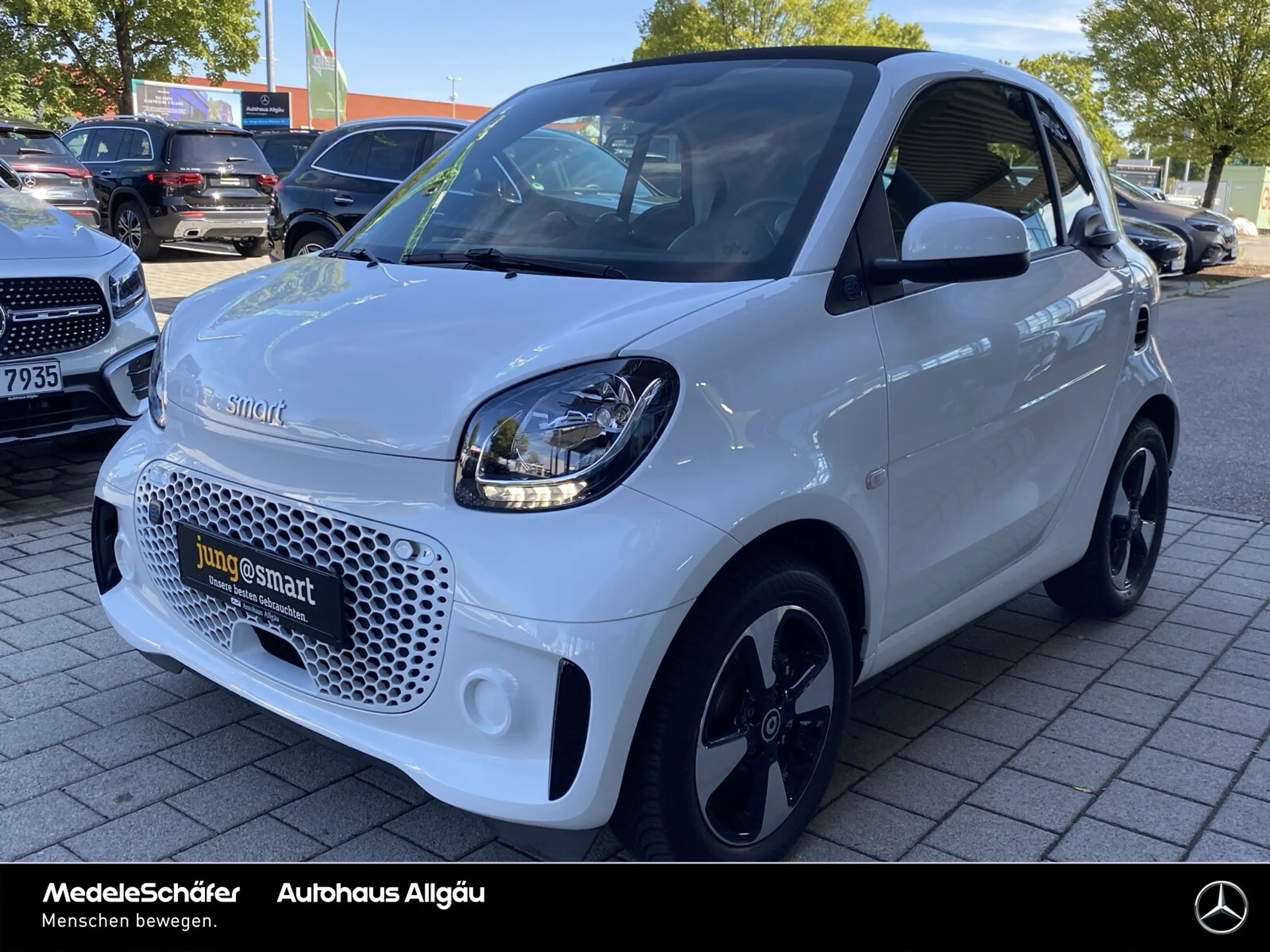 smart forTwo EQ fortwo coupe 22kW Lader Sitzheizung PTS Hinten — photo 3