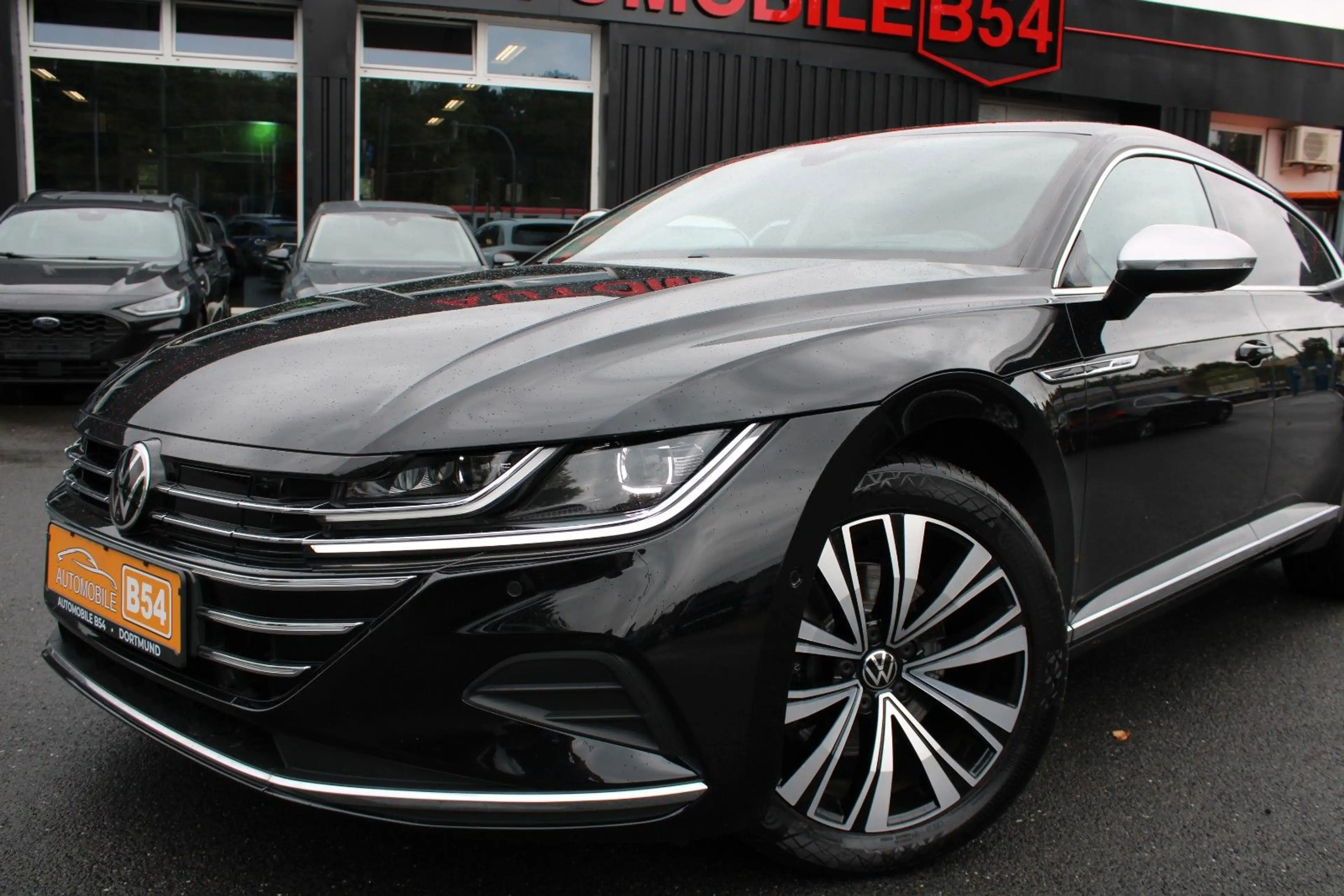 Volkswagen Arteon Shooting Brake Elegance eHybrid/1 HAND/ — photo 11