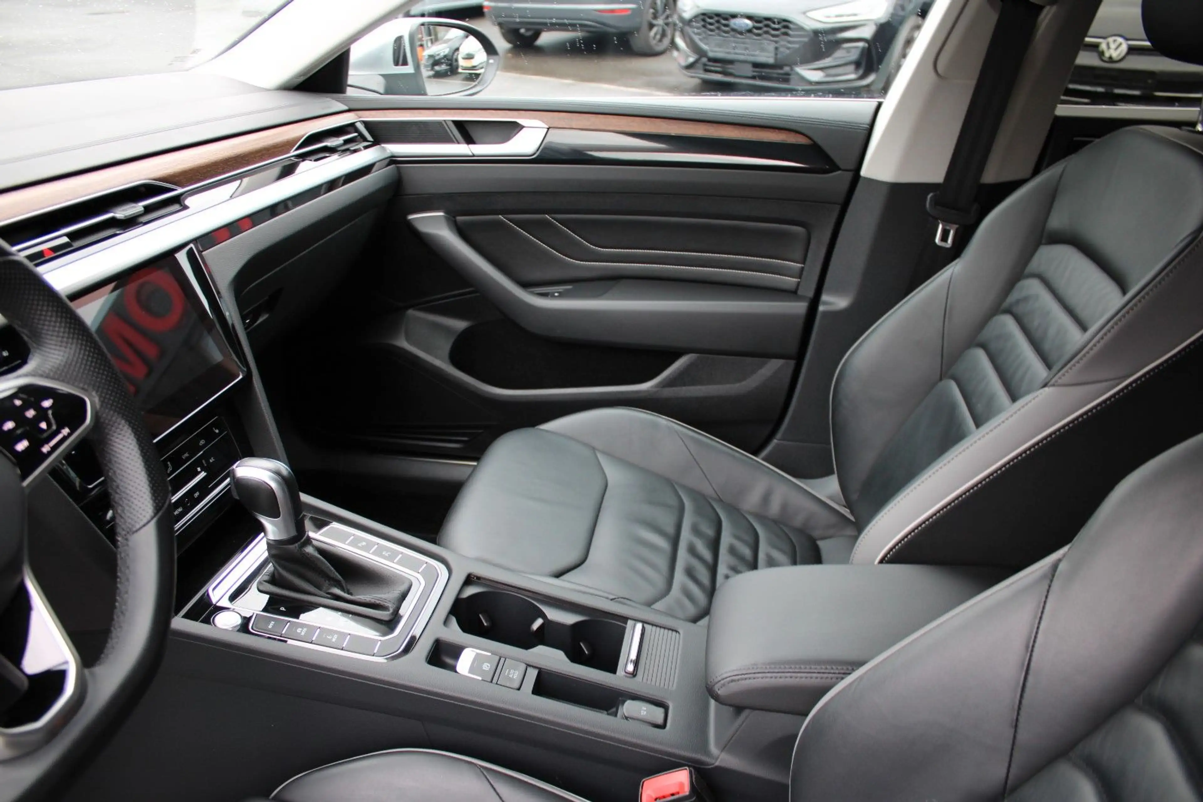 Volkswagen Arteon Shooting Brake Elegance eHybrid/1 HAND/ — photo 15