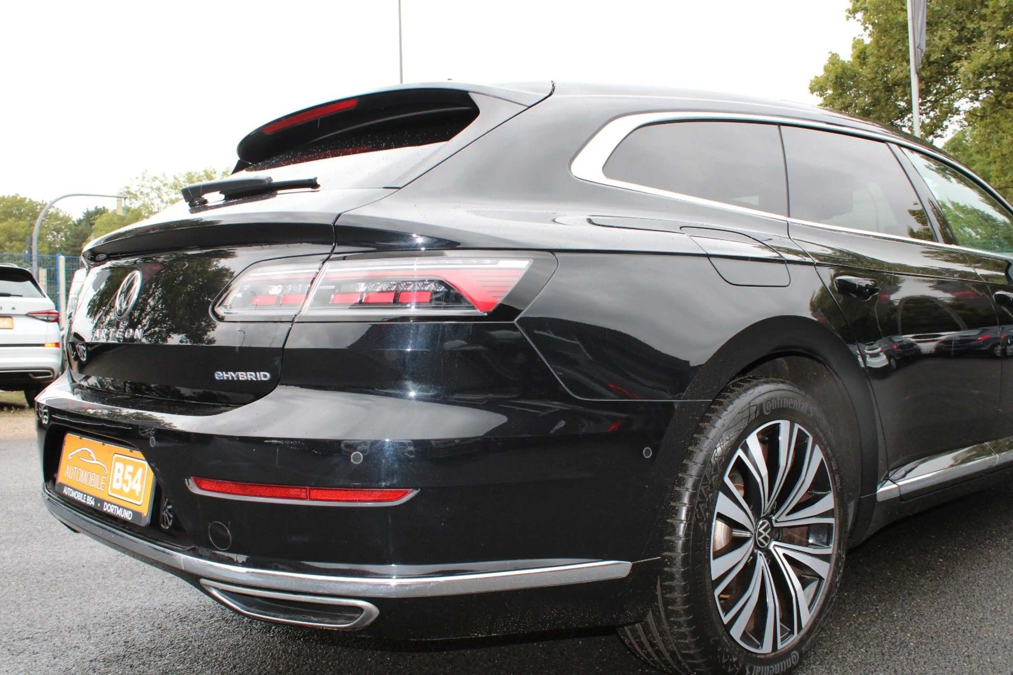 Volkswagen Arteon Shooting Brake Elegance eHybrid/1 HAND/ — photo 8
