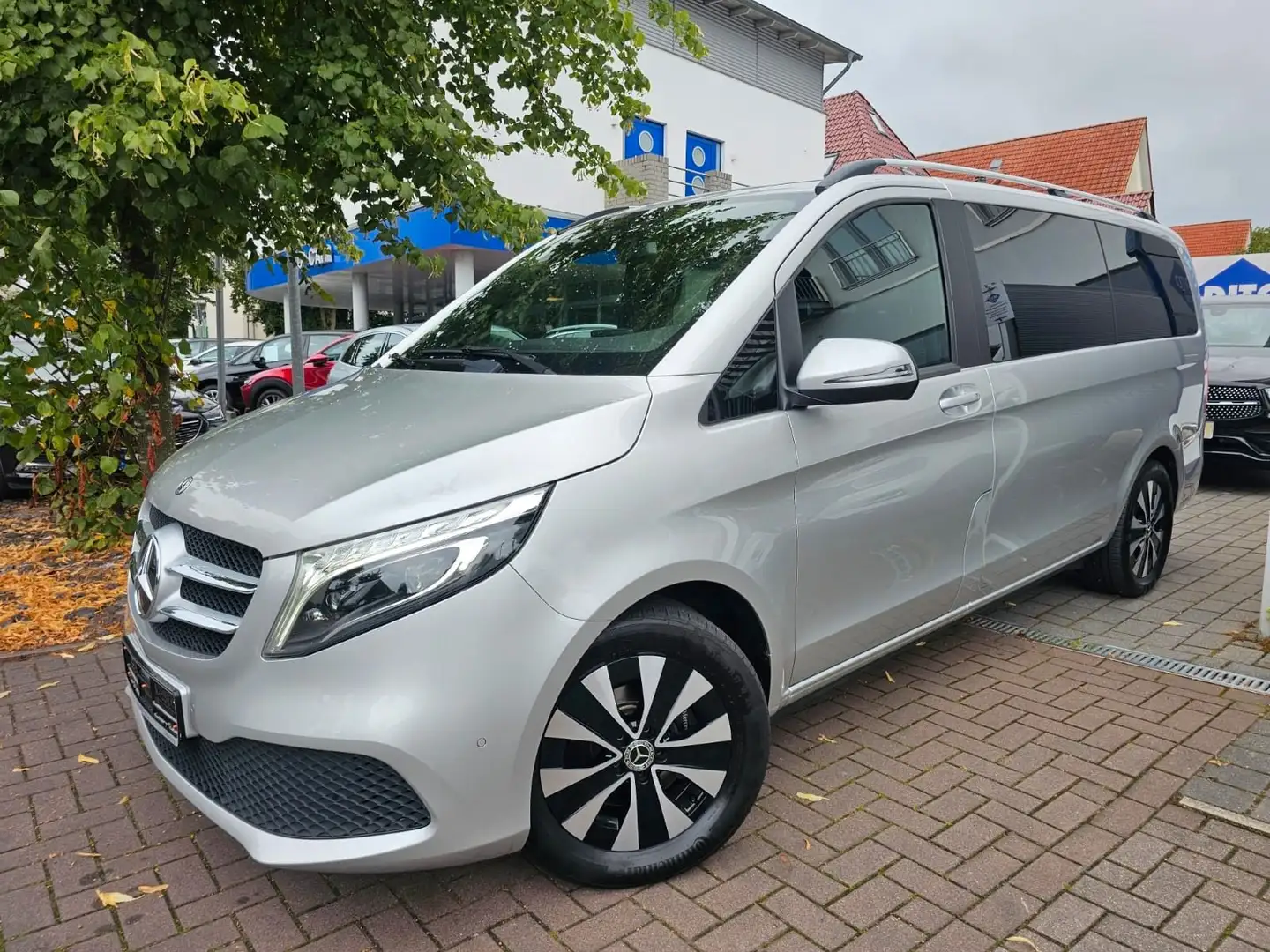 Mercedes-Benz V 220 d EDITION lang/Automatik/LED/AHK/RFK/ Zilver - 1