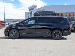 Chrysler Pacifica 2026