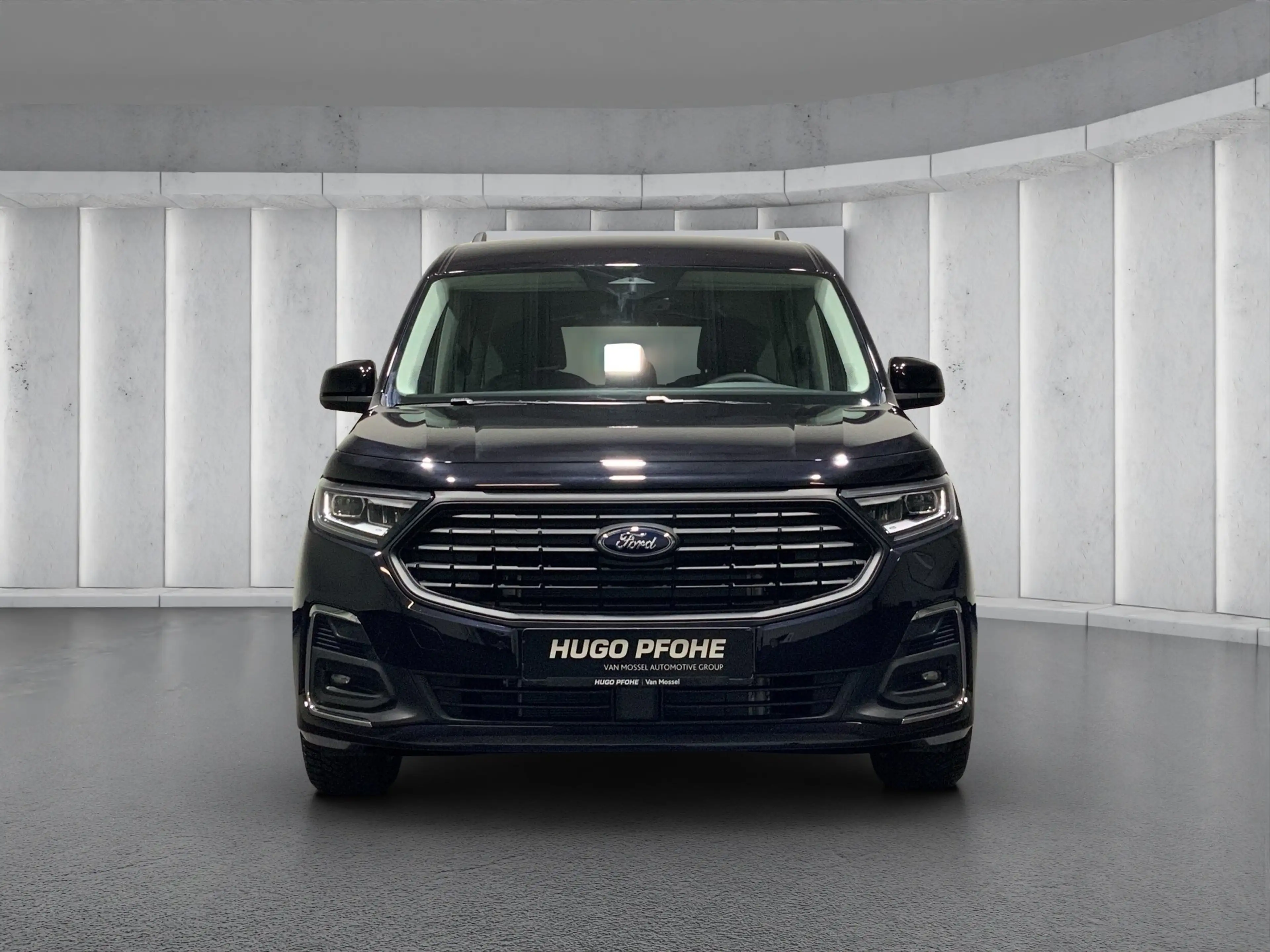 Ford Grand Tourneo Connect L2 Titanium 1.5 EcoBoost 85kW Automatik Va — photo 8