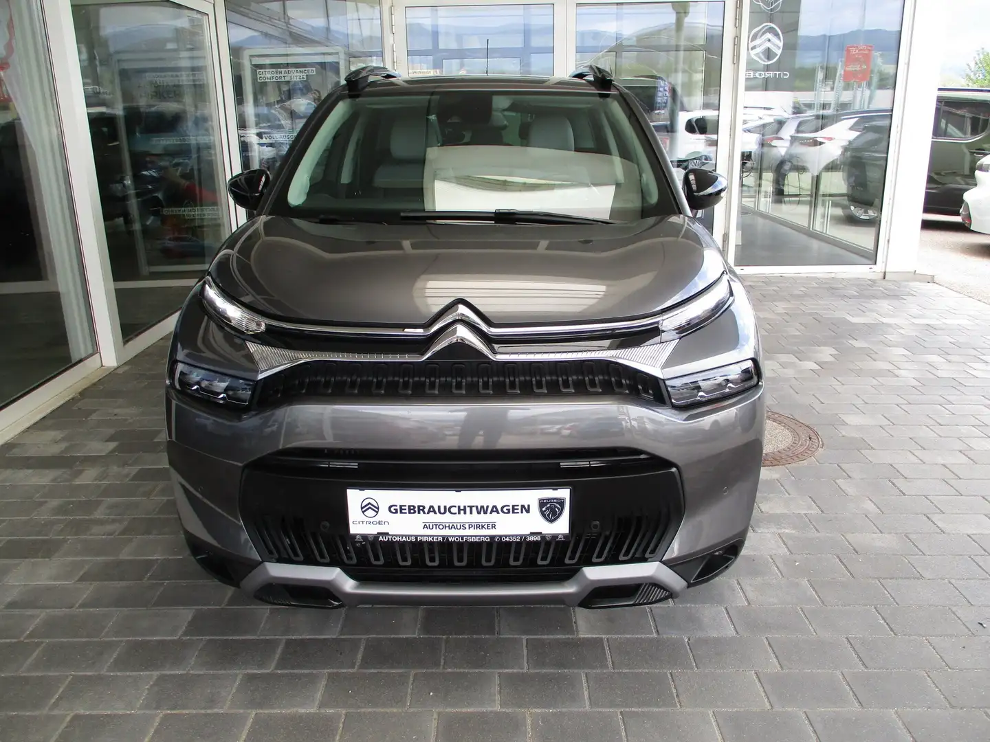 Citroen C3 Aircross BHDi 120 EAT6 Shine Grau - 2