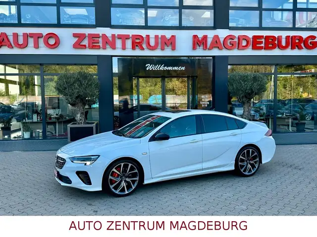 Opel Insignia B 2.0GSI GrandSport 4x4*LED*MASSAGE*HUD