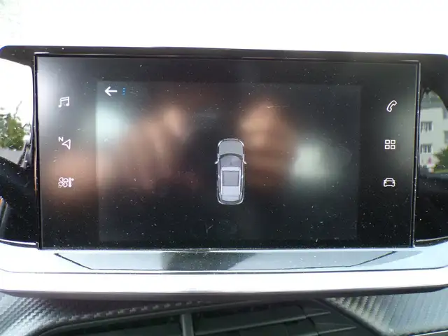 Peugeot 2008 view 20