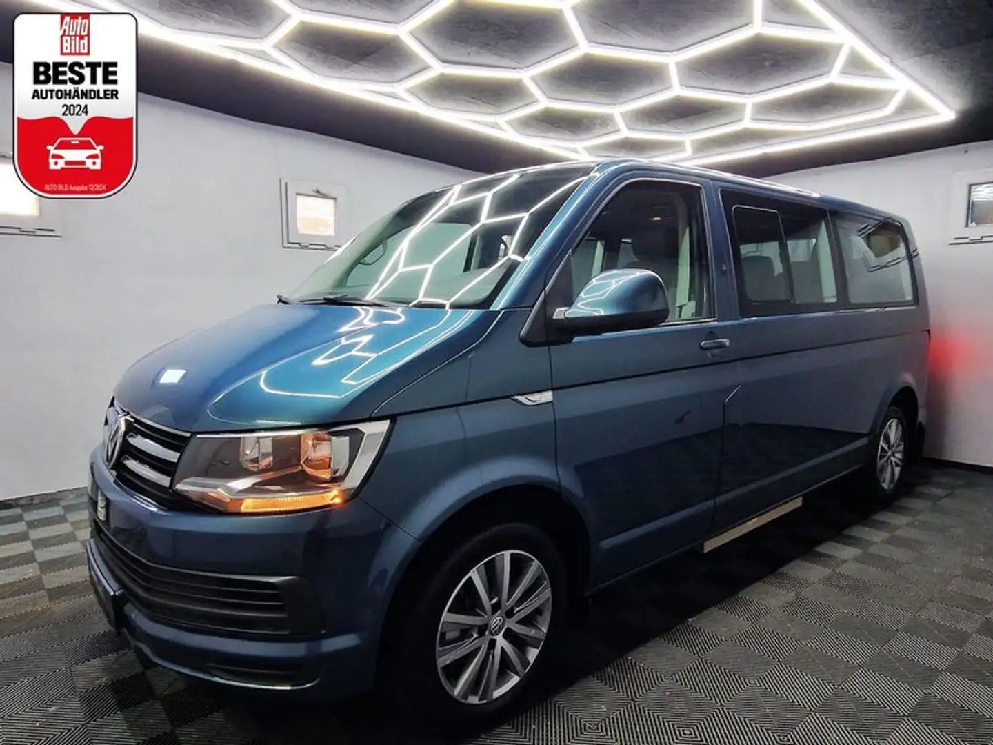 Volkswagen T6 Caravelle lang 2.0 TDI BEHINDERTENGERECHT|AUTOM|STHZ Zöld - 1