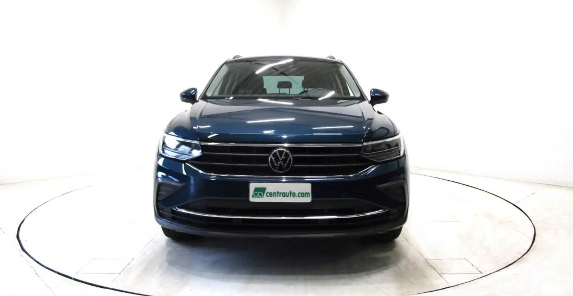 Volkswagen Tiguan 2.0 TDI DSG 4MOTION Life 150CV Bleu - 2