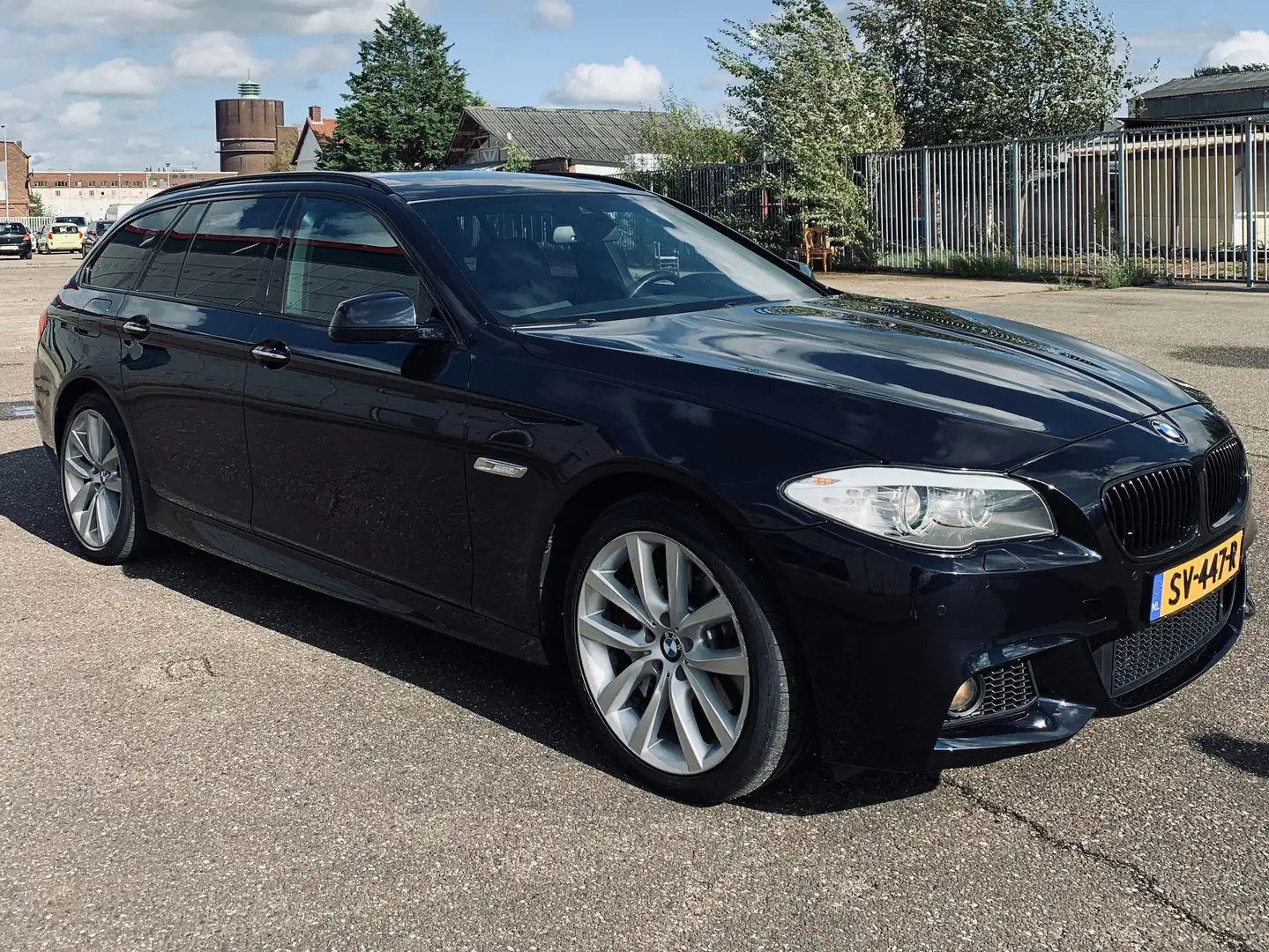 BMW 535 535xd High Executive Zwart - 1