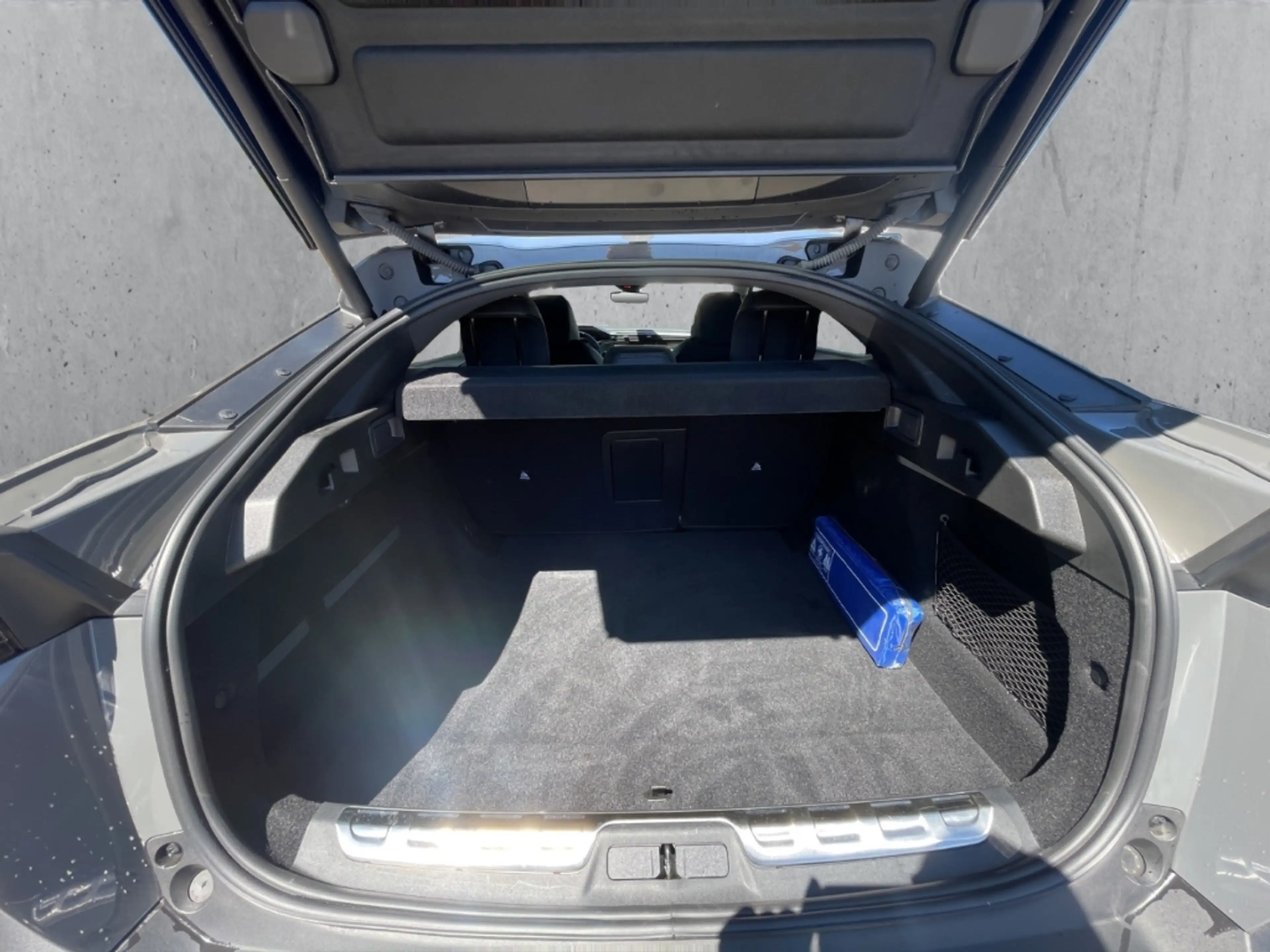 Peugeot 408 GT PT 130 EAT8 Focal Lenkrad+SHZ Kamera El.Sitz — photo 7