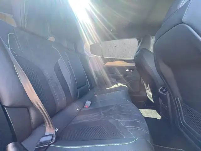 Peugeot 408 view 14