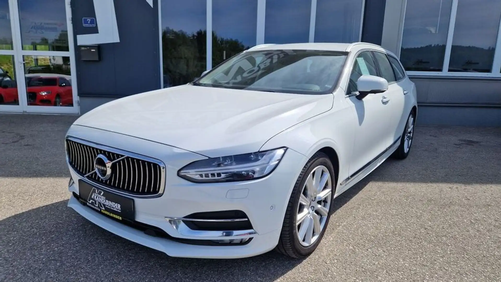 Volvo V90 D5 AWD Inscription Geartronic ''1.Besitz'' White - 1