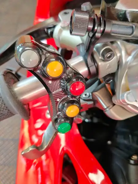 Ducati Panigale V4 S - foto 7