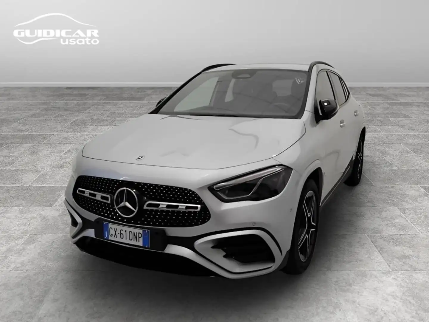 Mercedes-Benz GLA 200 d AMG Line Advanced Plus auto Grigio - 1