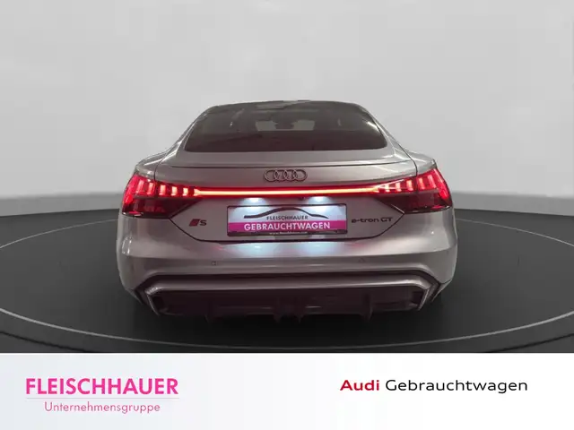 Audi E-Tron GT view 6