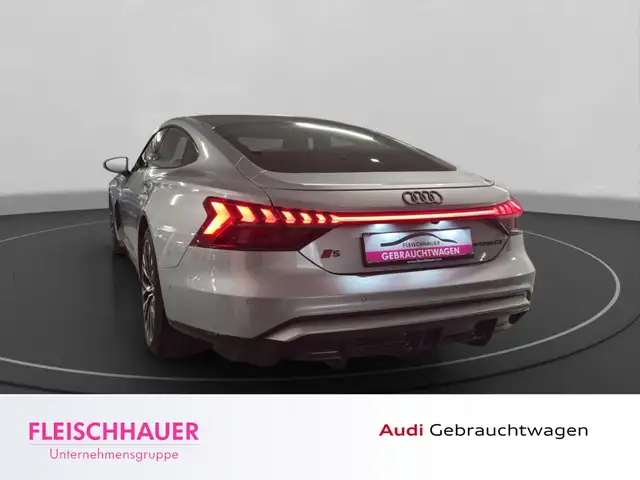 Audi E-Tron GT view 5